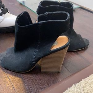 Steve Madden bootie